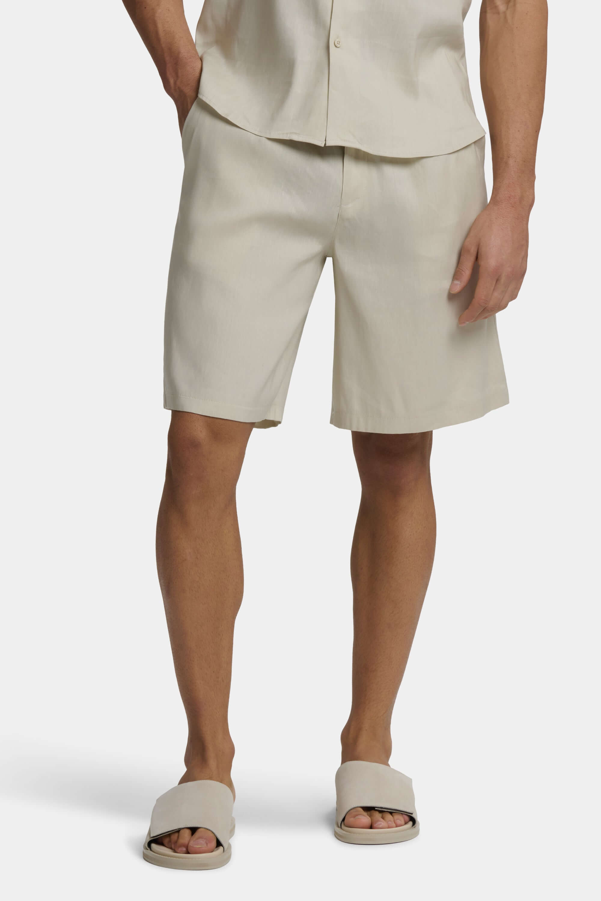 THE LINEN SHORTS