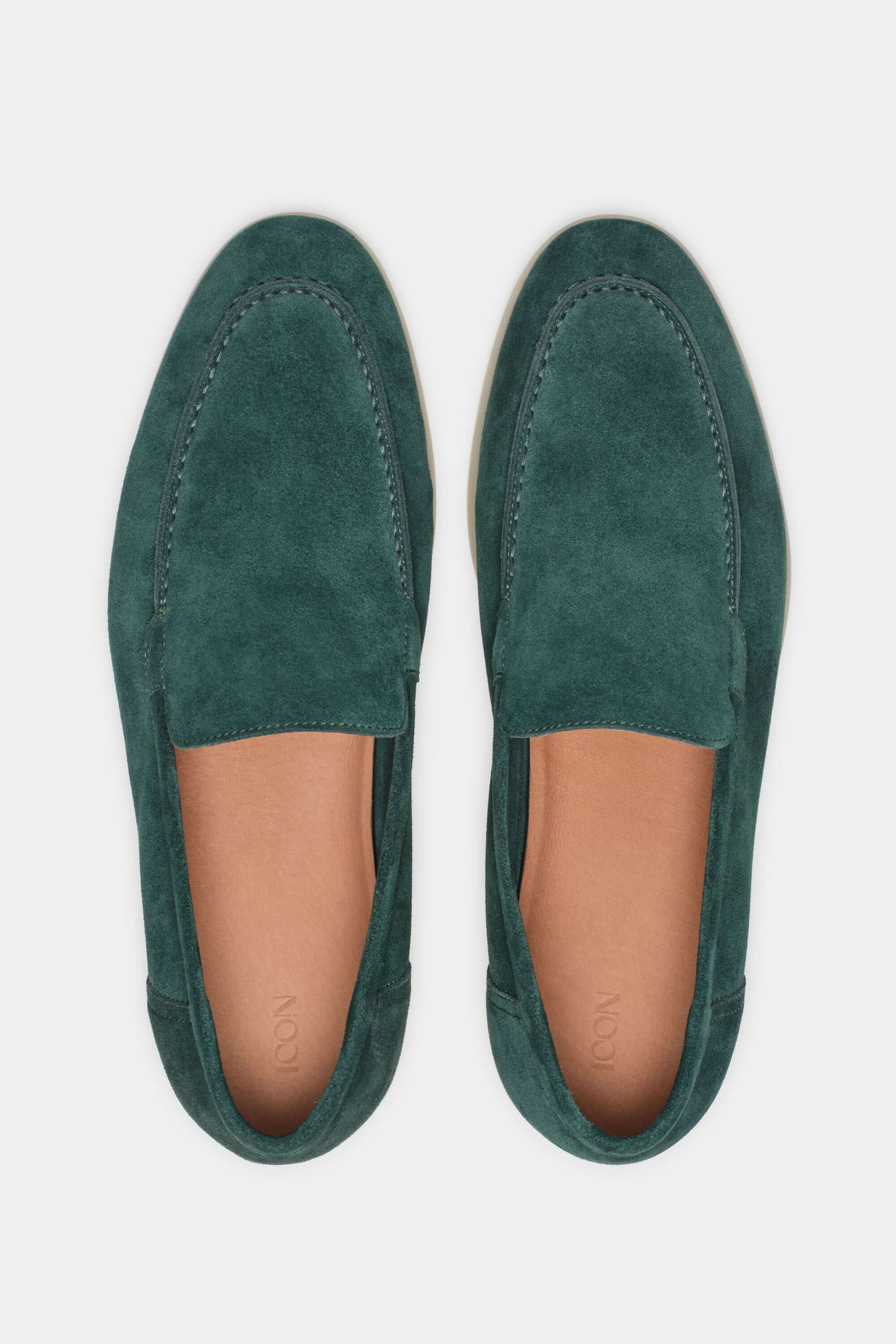 THE CLASSIC SUEDE LOAFER