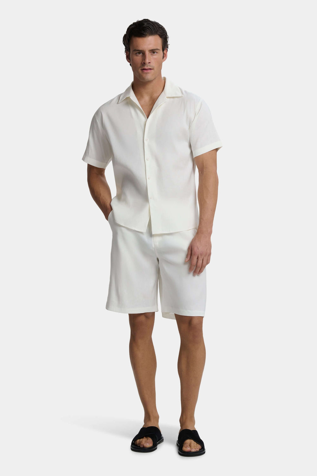 THE LINEN SHORTS