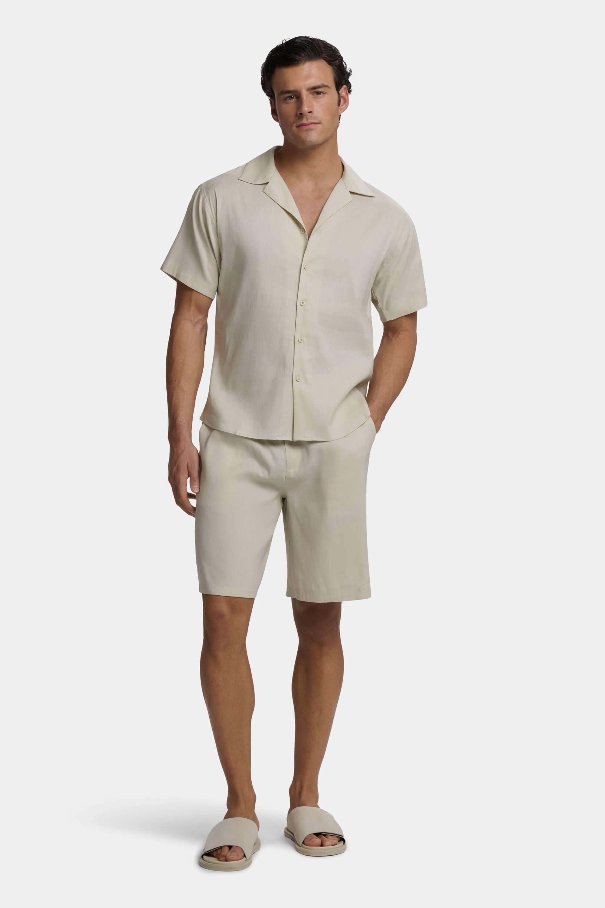 THE LINEN SHORT SLEEVE SHIRT