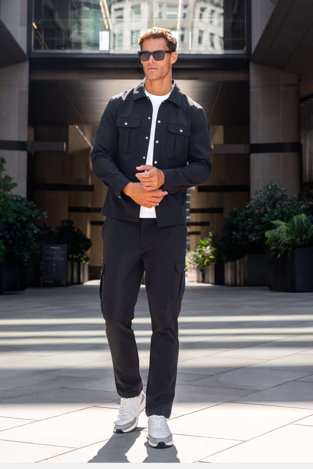 THE TECH SLIM CARGO