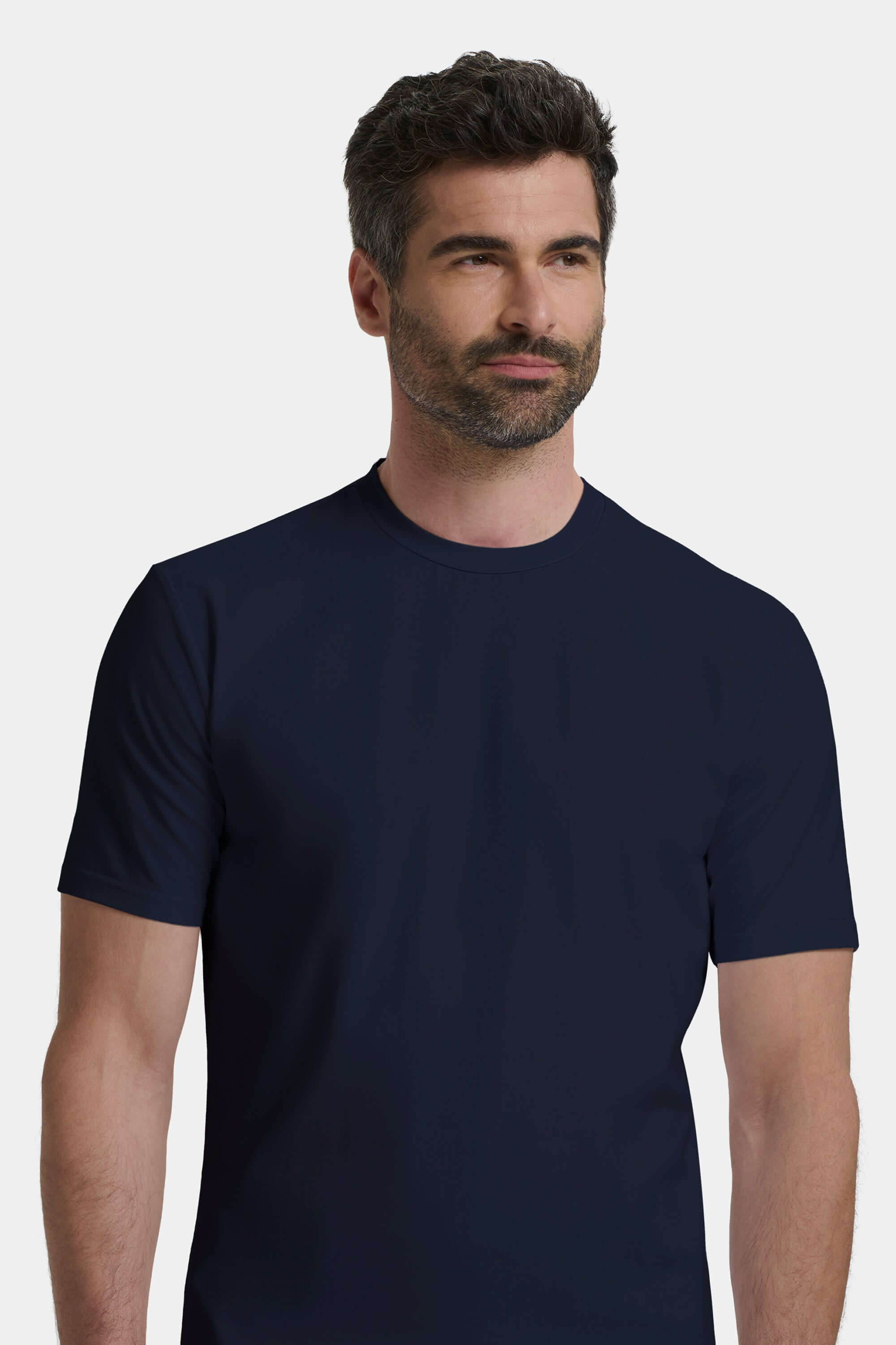 THE ESSENTIAL SLIM T-SHIRT