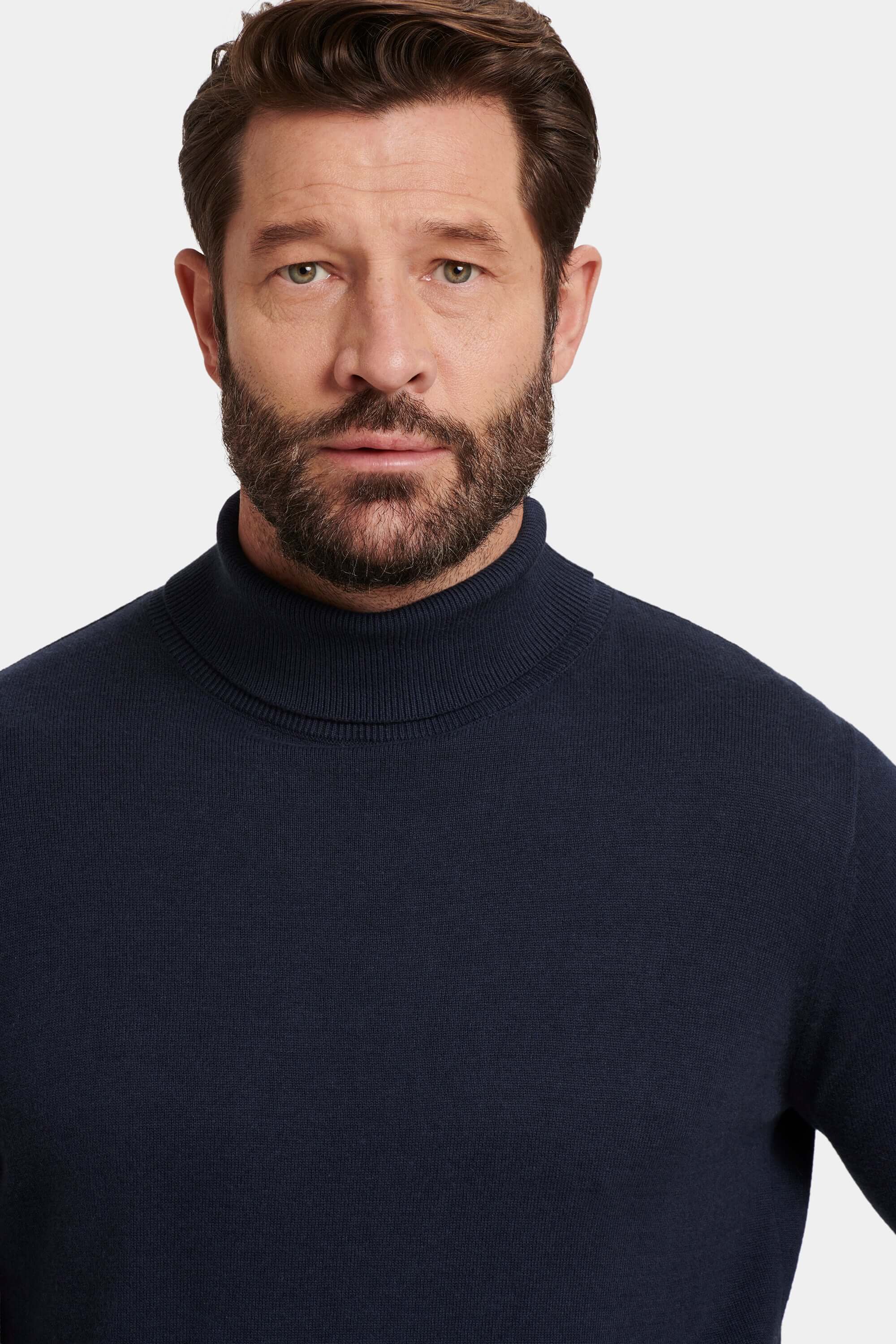 THE SANTONI TURTLENECK SWEATER