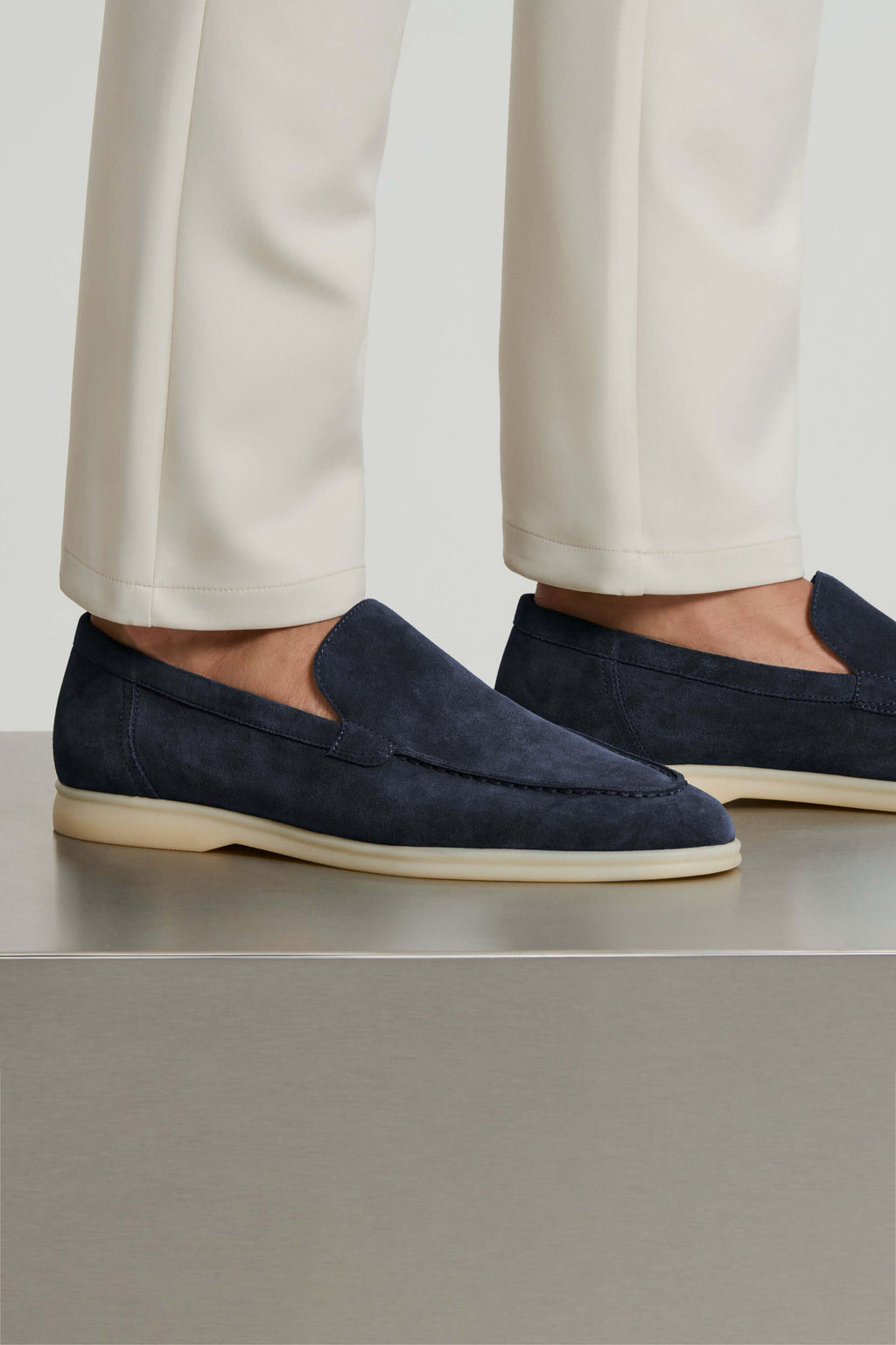 THE CLASSIC SUEDE LOAFER