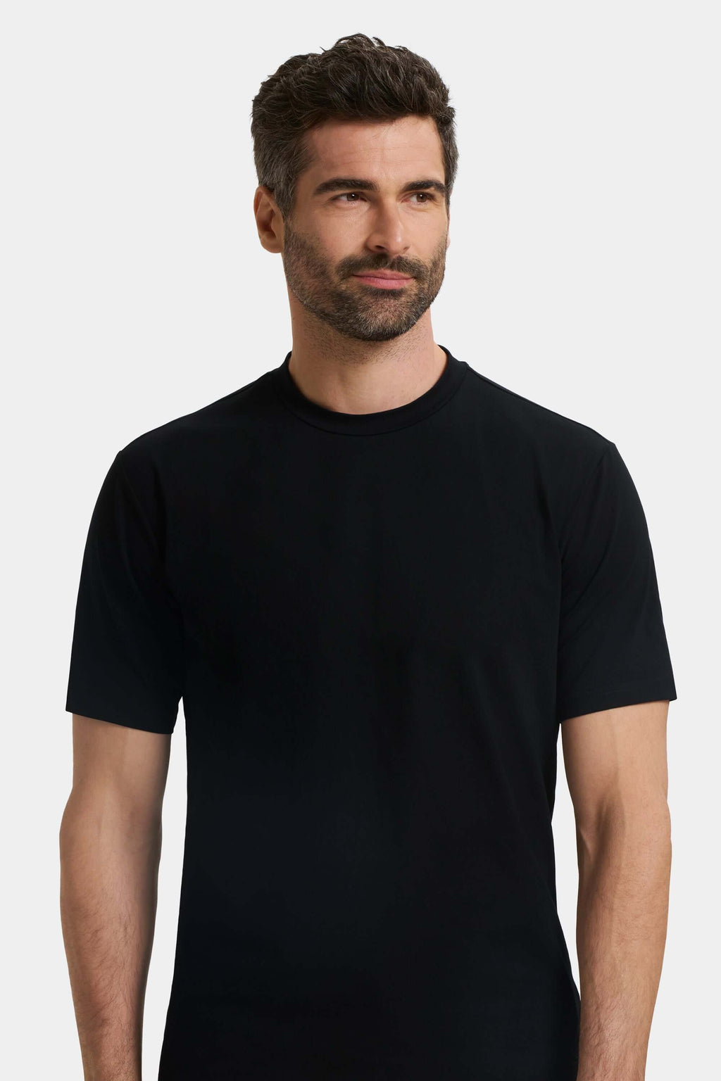 THE ESSENTIAL SLIM T-SHIRT