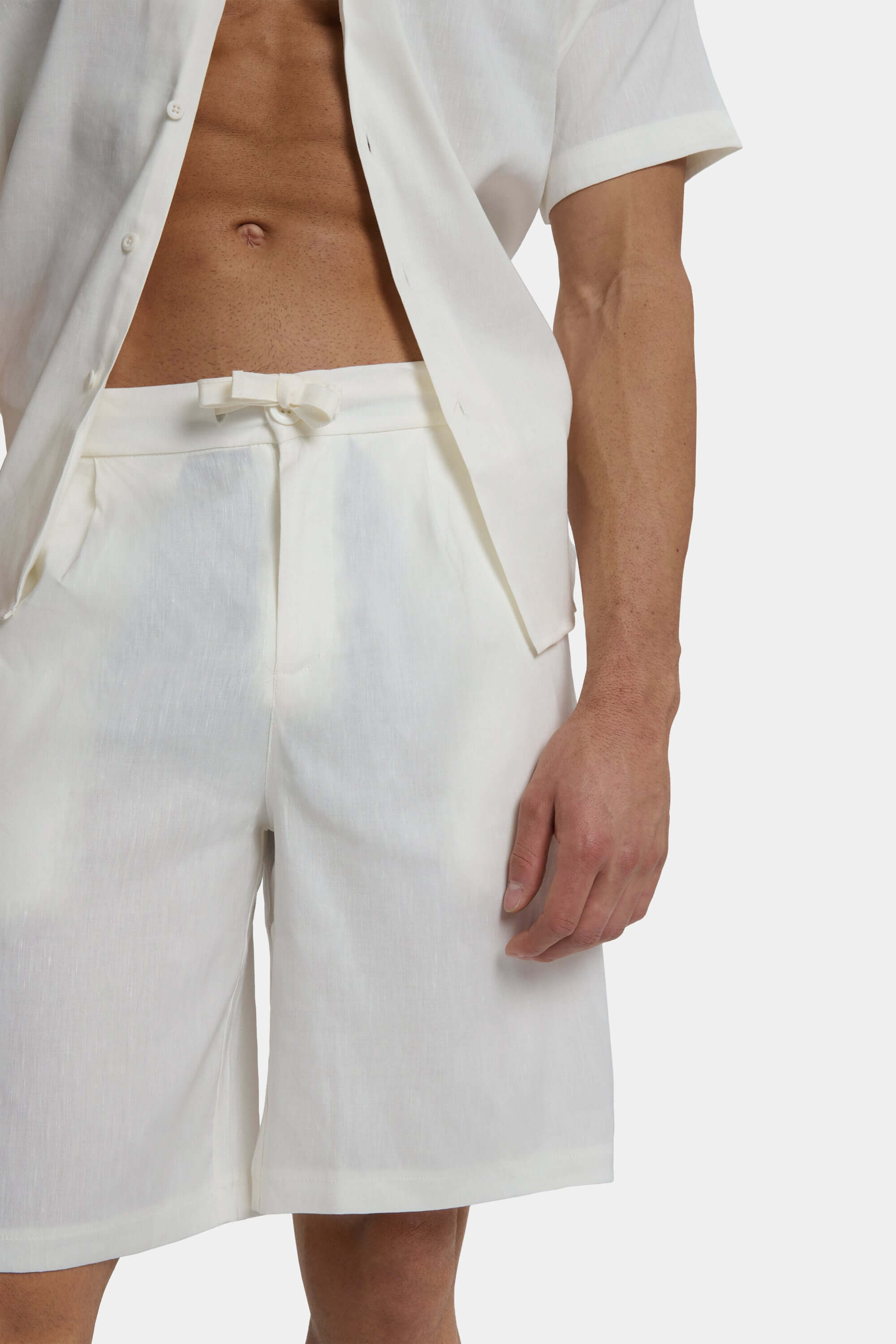 THE LINEN SHORTS