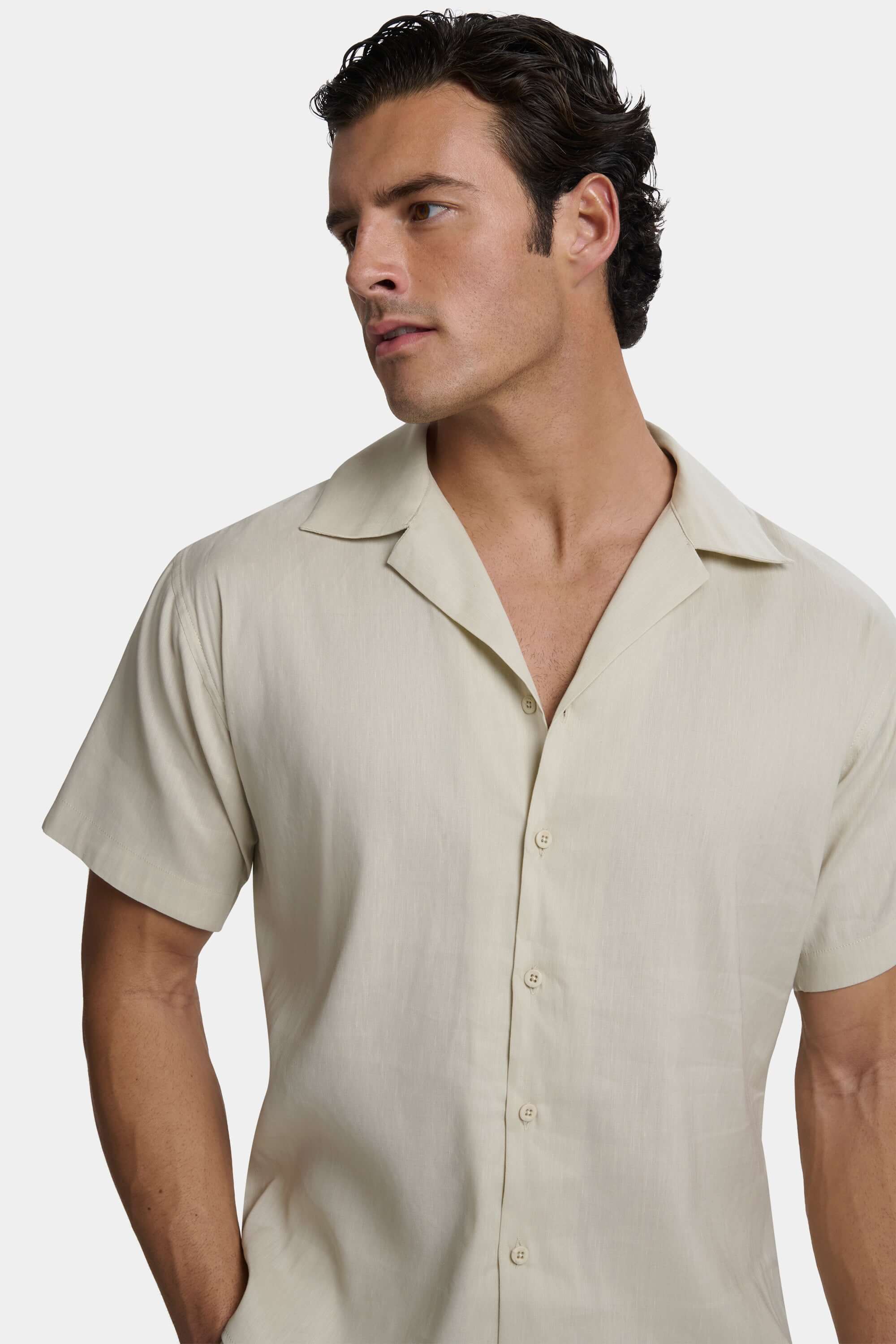 THE LINEN SHORT SLEEVE SHIRT