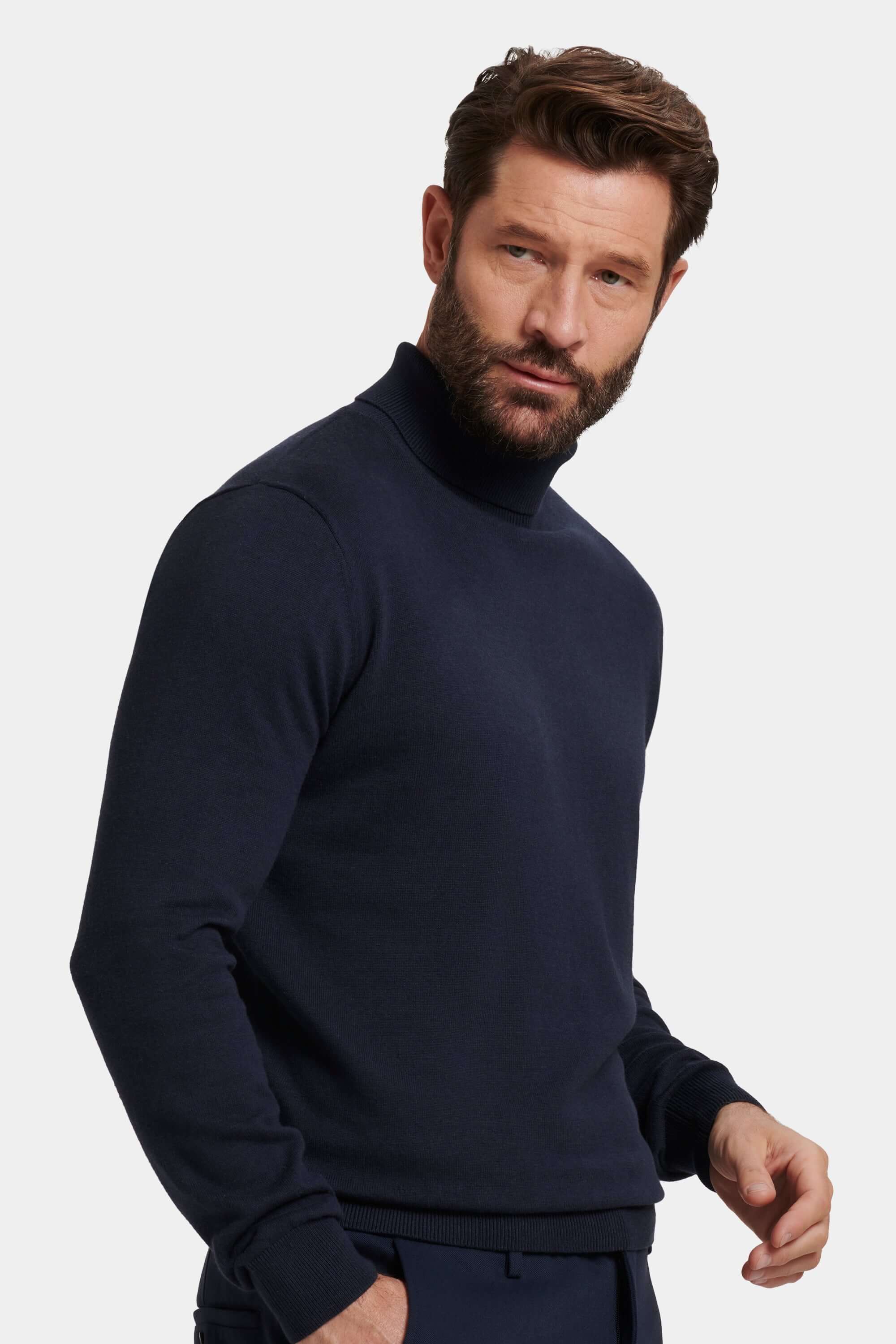 THE SANTONI TURTLENECK SWEATER