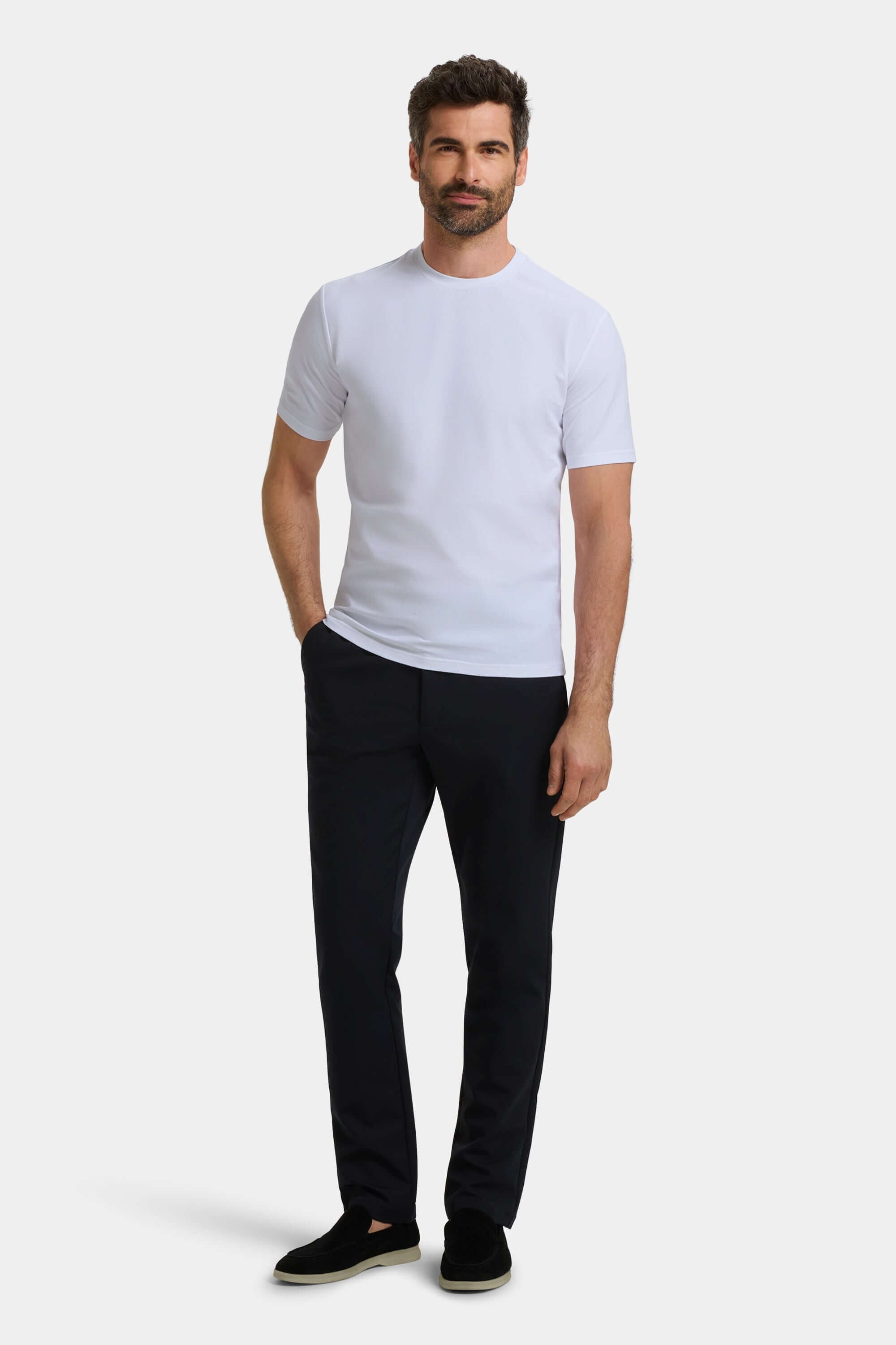 THE ESSENTIAL SLIM T-SHIRT