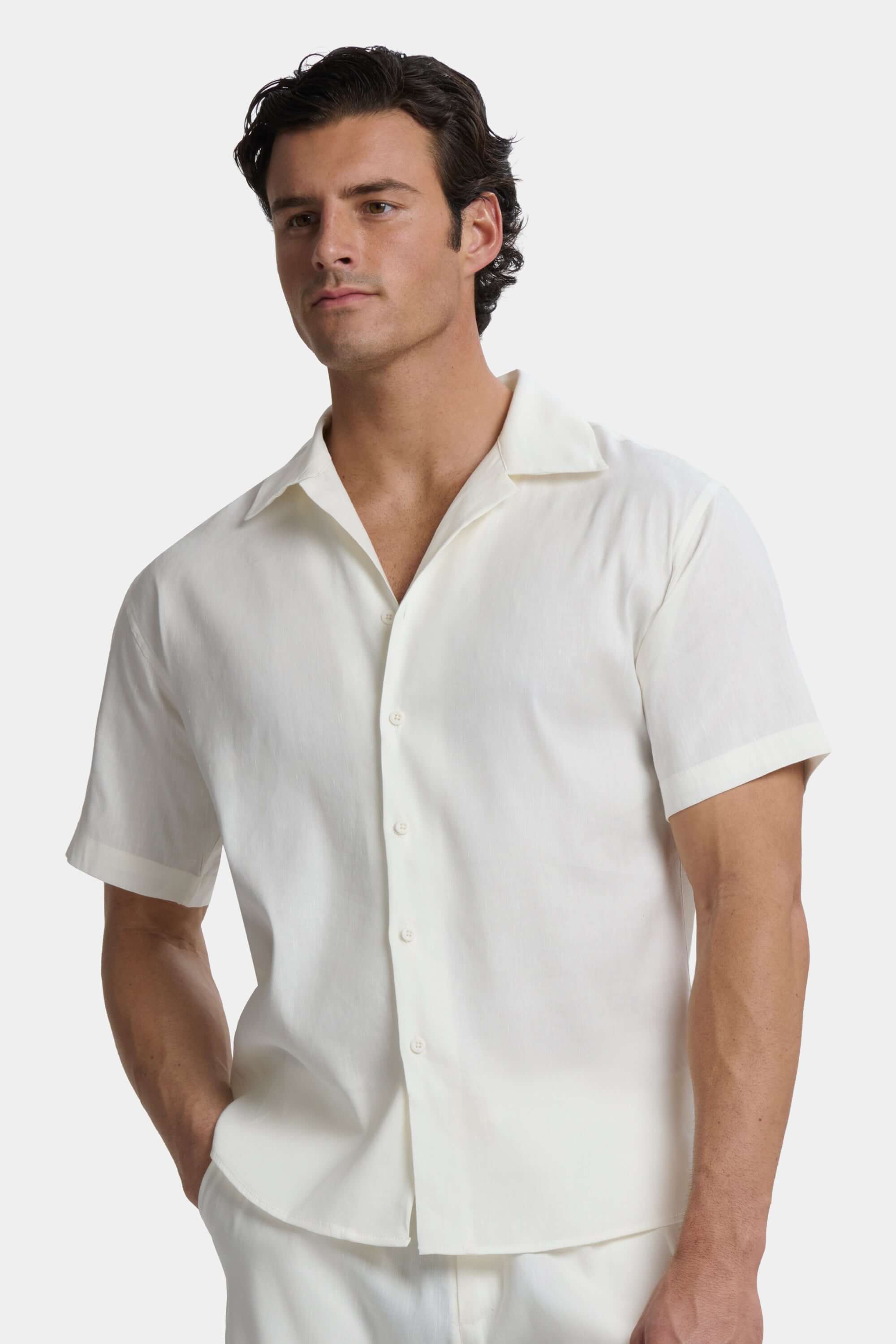 THE LINEN SHORT SLEEVE SHIRT