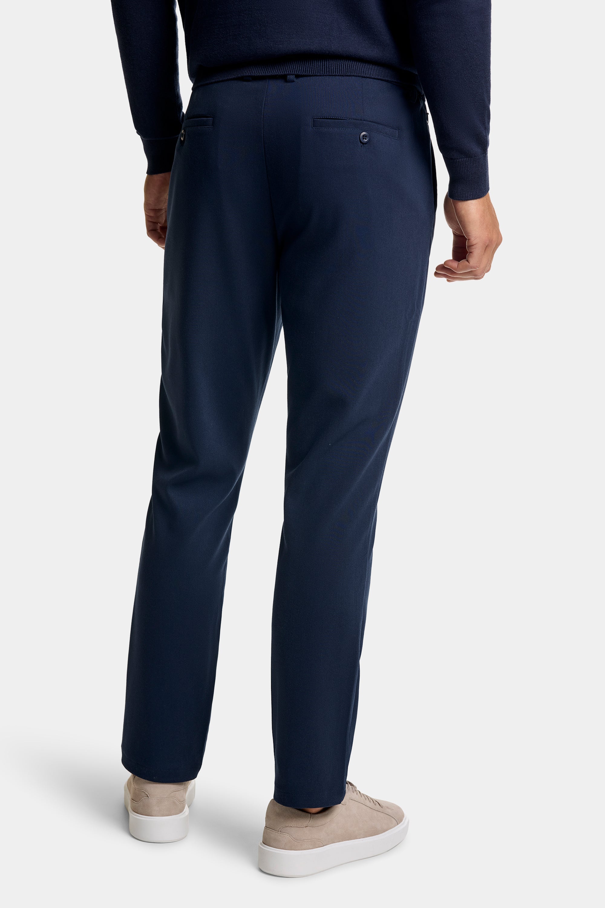 THE SEVERO SLIM CHINO