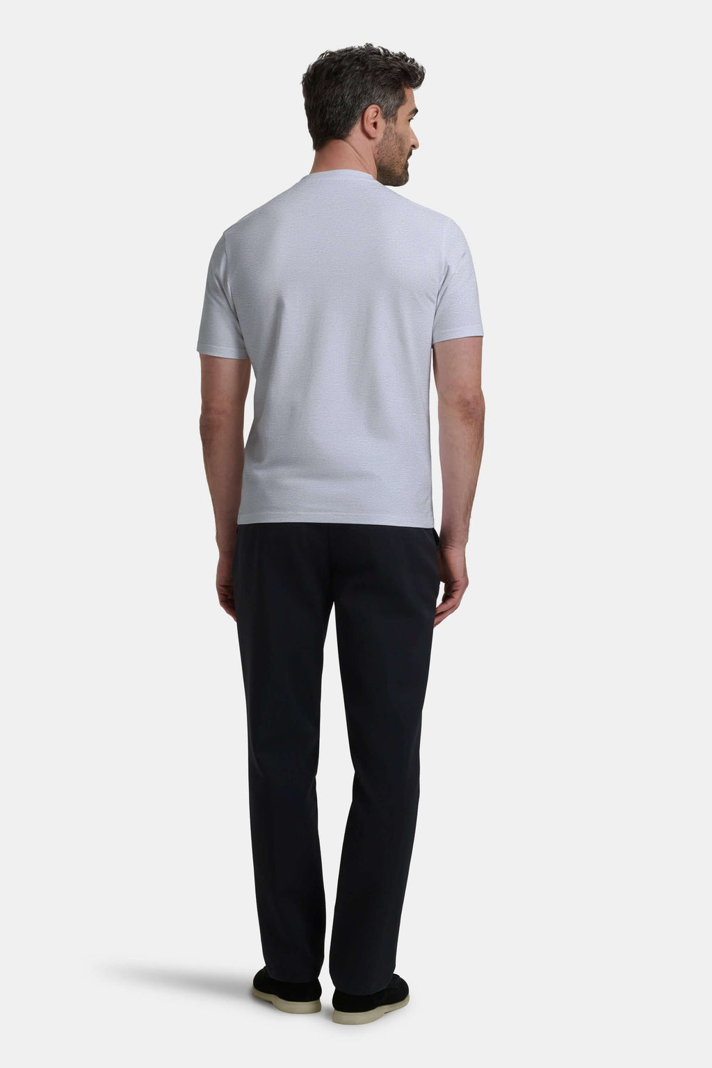 THE ESSENTIAL SLIM T-SHIRT