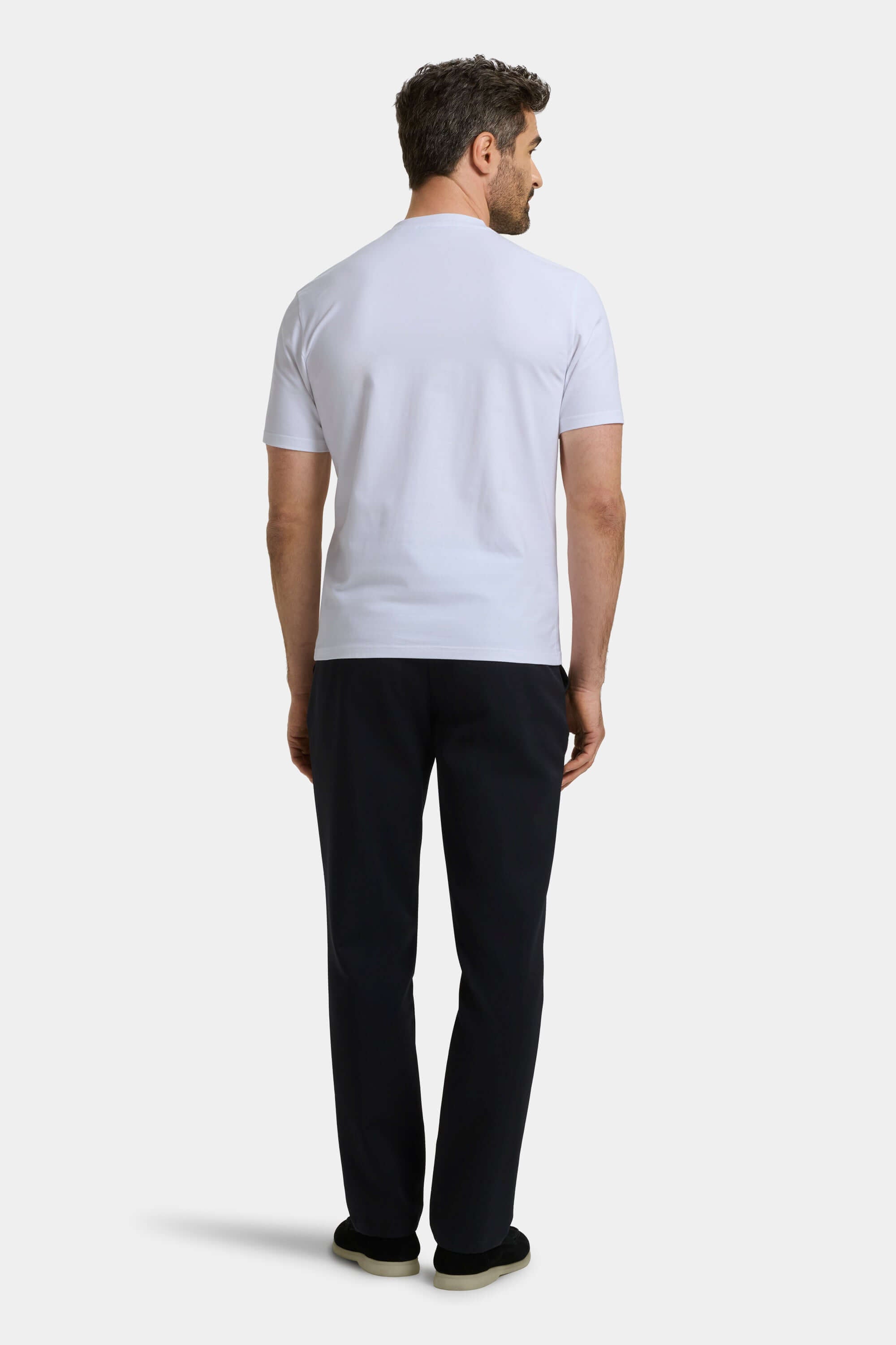 THE ESSENTIAL SLIM T-SHIRT