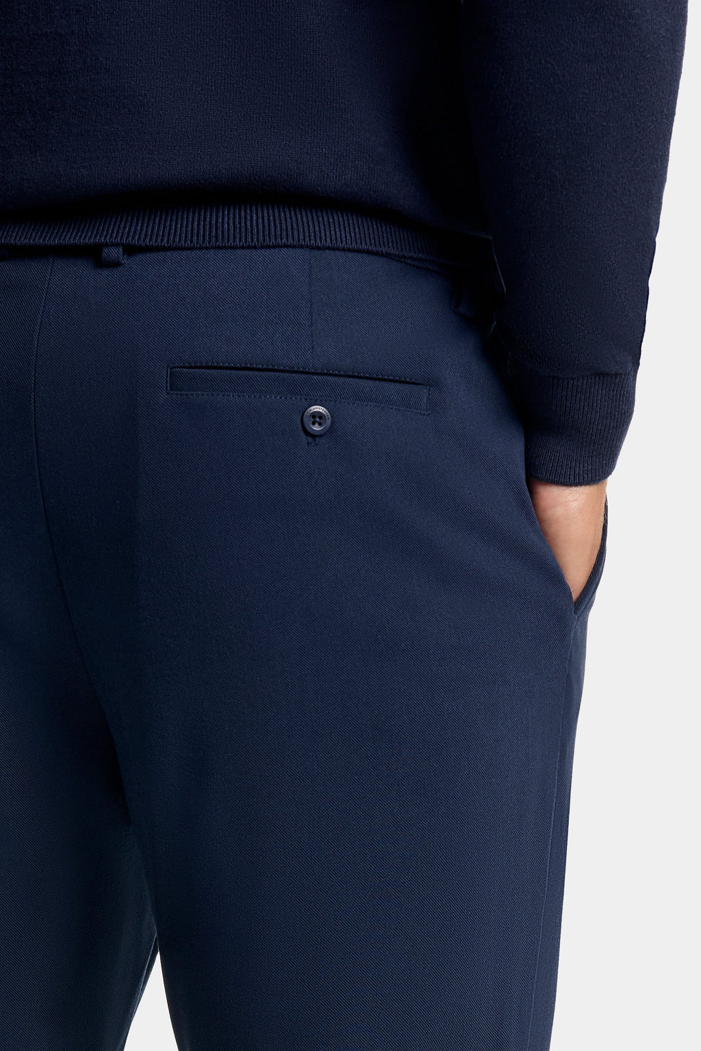 THE SEVERO SLIM CHINO