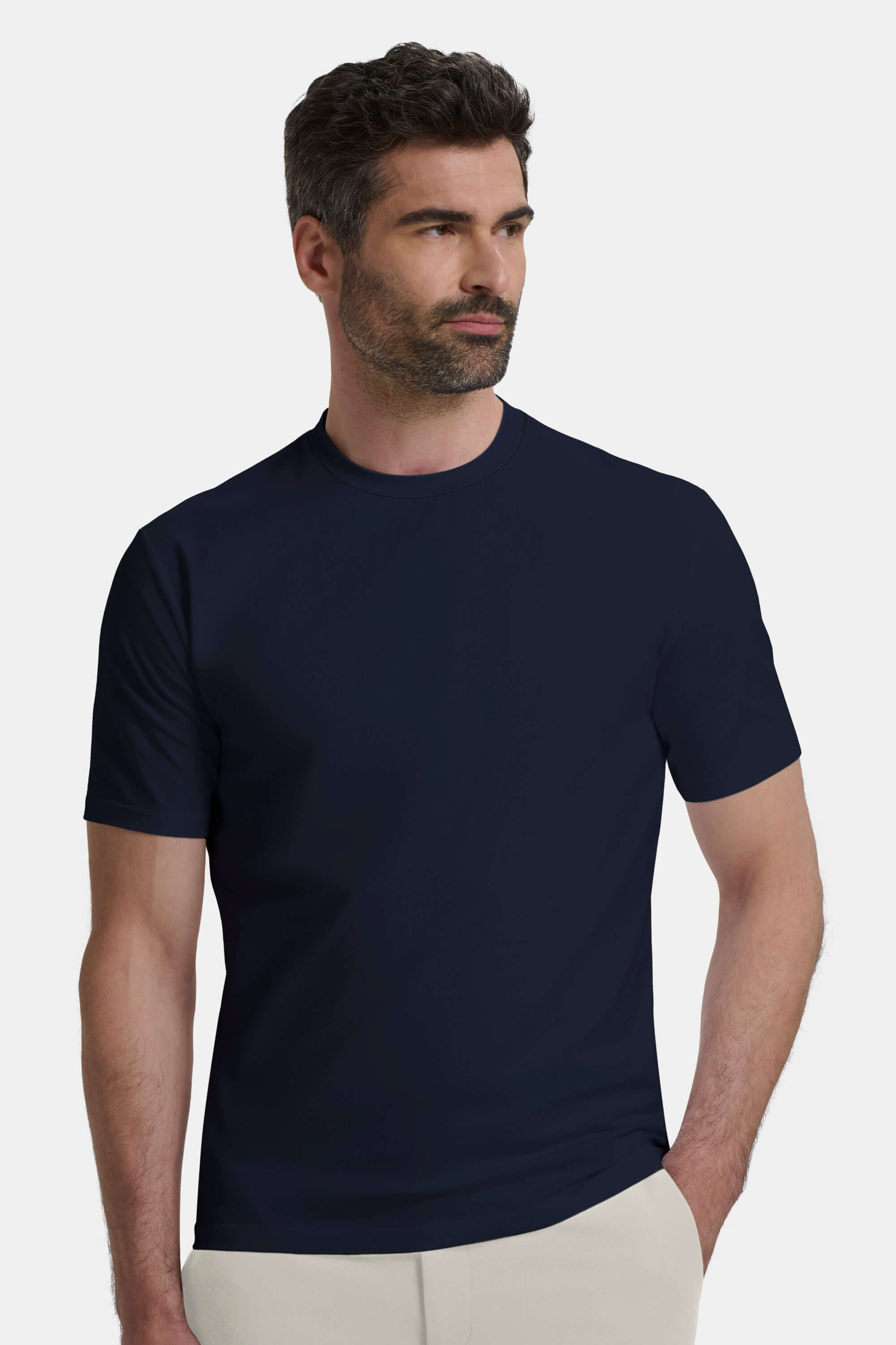THE ESSENTIAL SLIM T-SHIRT