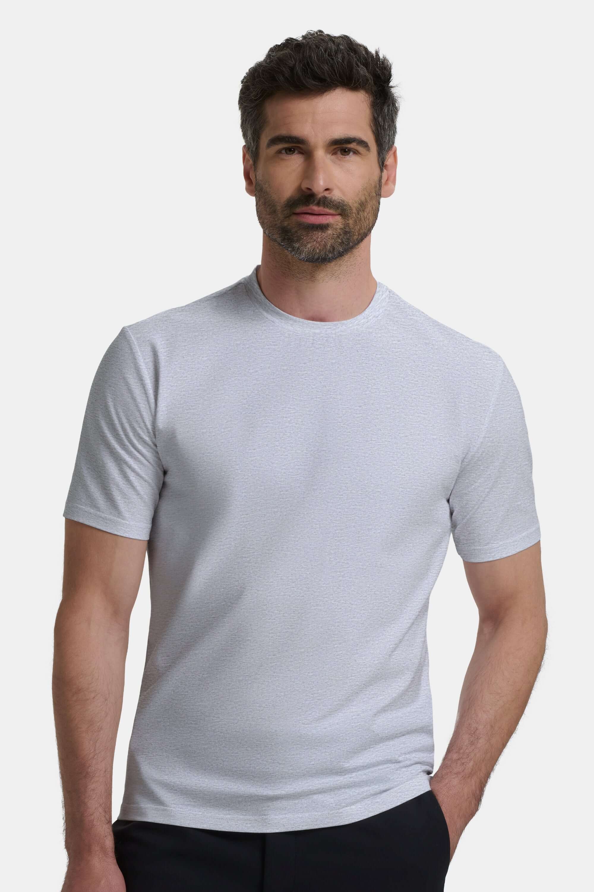 THE ESSENTIAL SLIM T-SHIRT