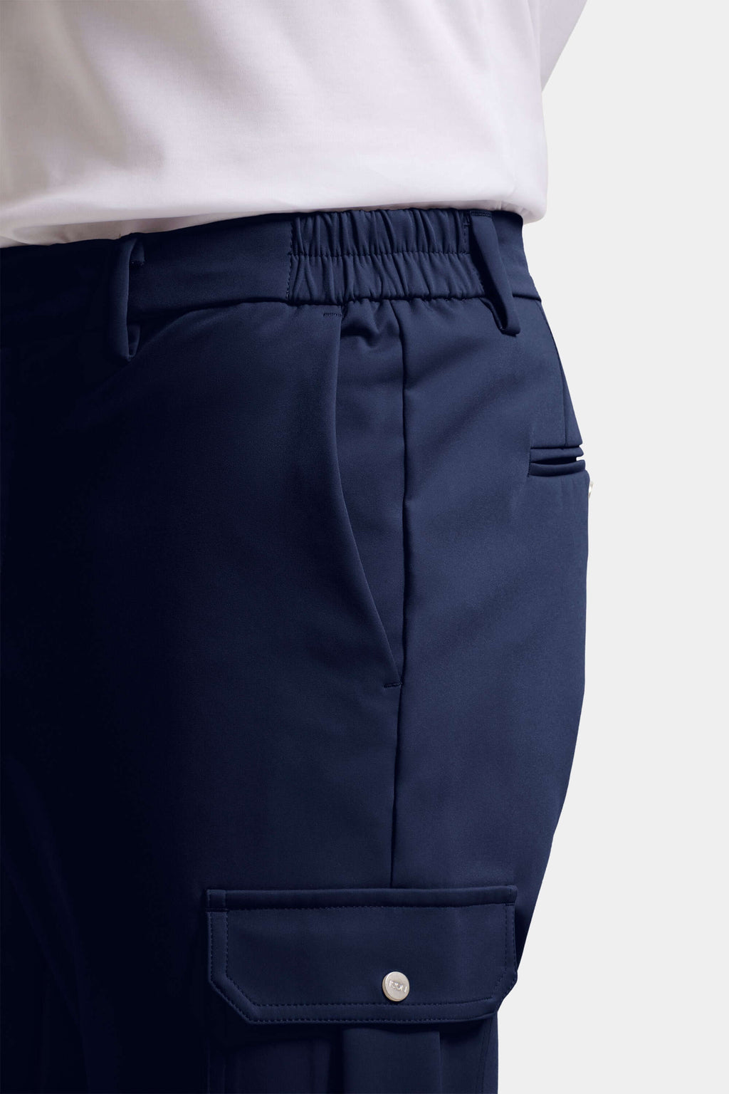 THE TECH SLIM CARGO