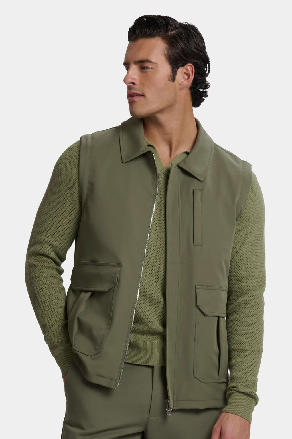 THE 2-IN-1 JACKET