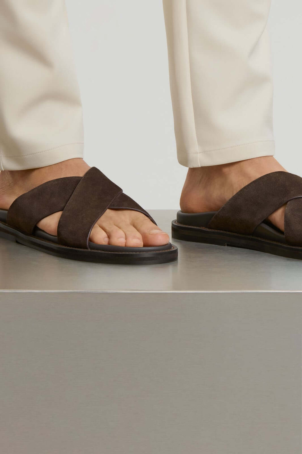 THE STEFANO SANDALS