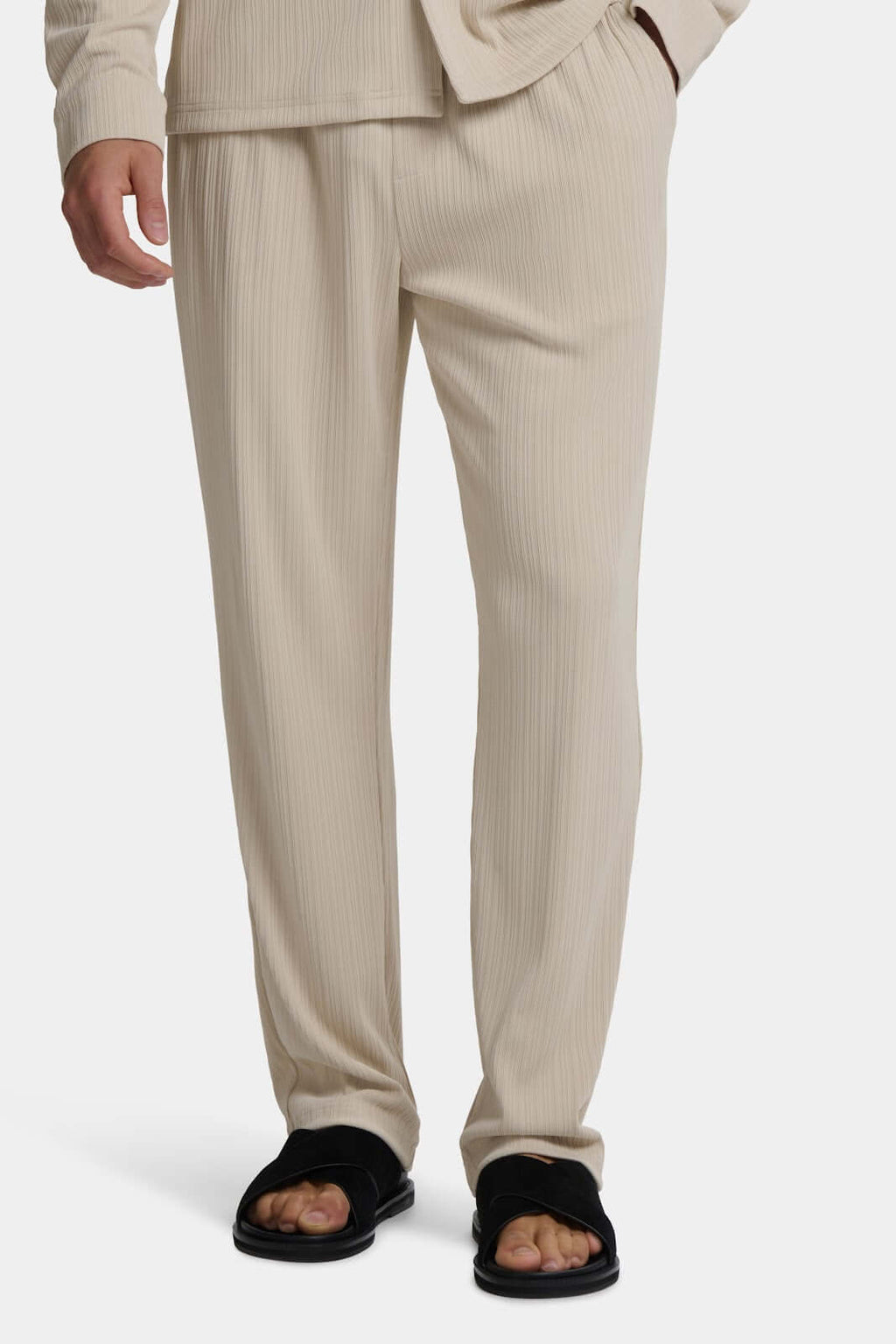 THE PIEGA REGULAR PANTS