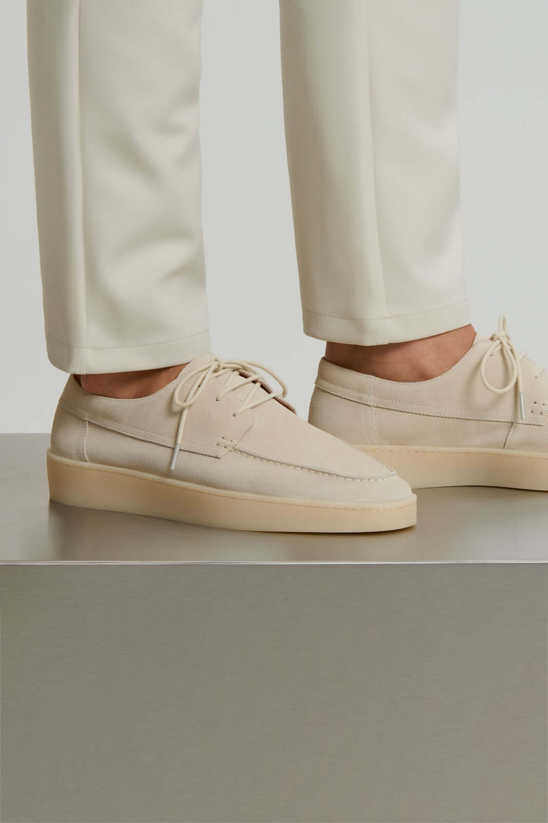 THE CLASSIC LACE UP LOAFER