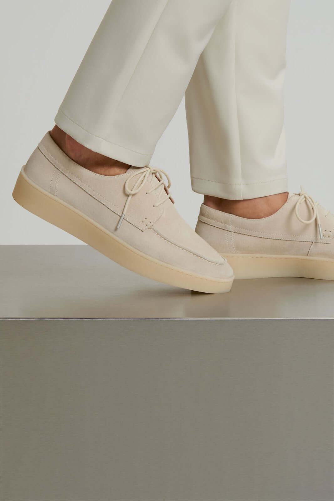 THE CLASSIC LACE UP LOAFER