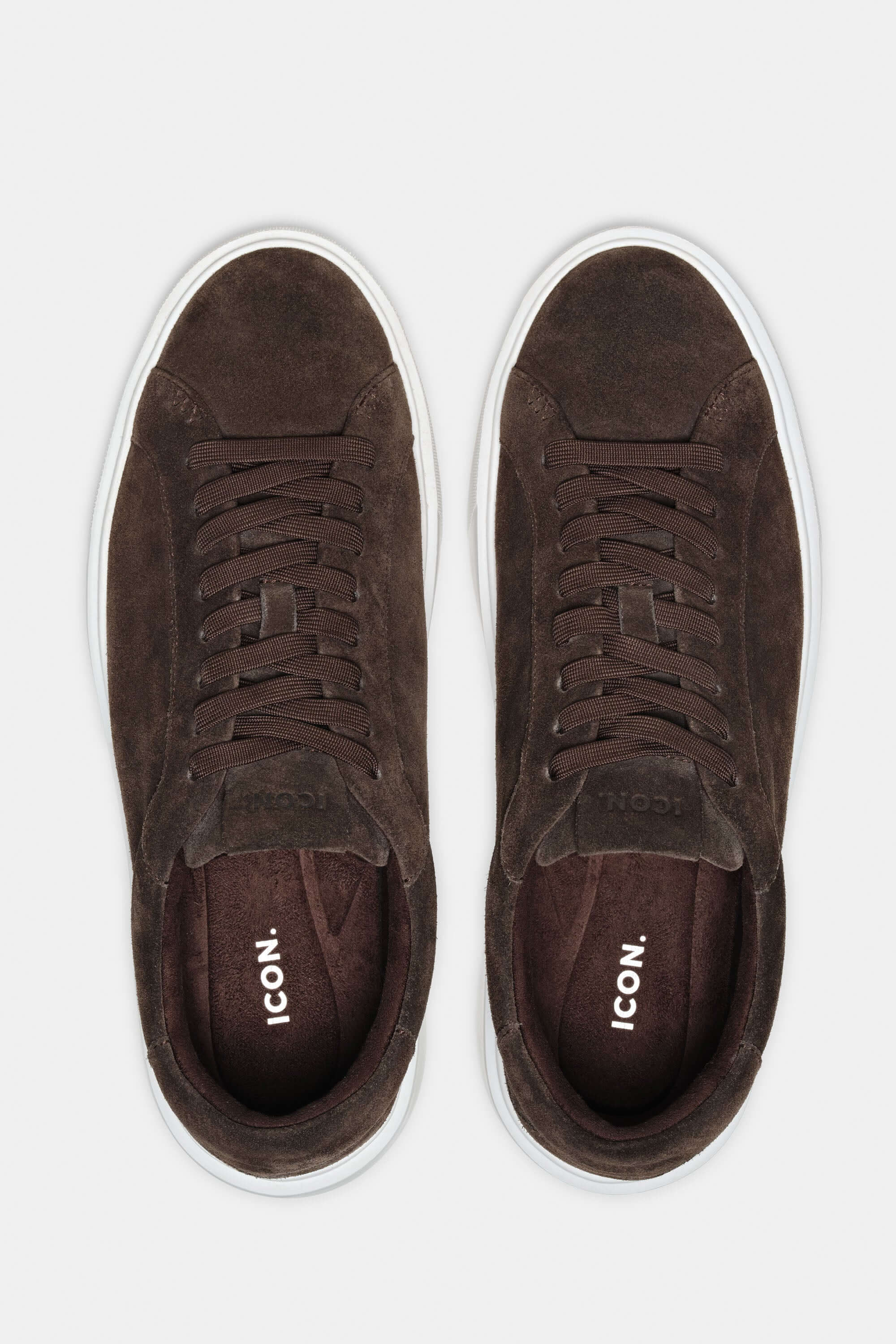 THE CLASSIC SUEDE TRAINER
